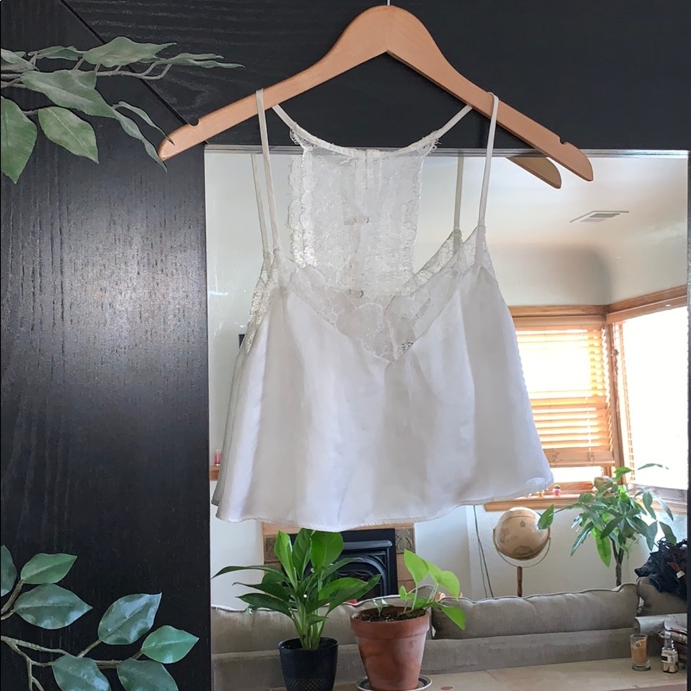 BRALETTE